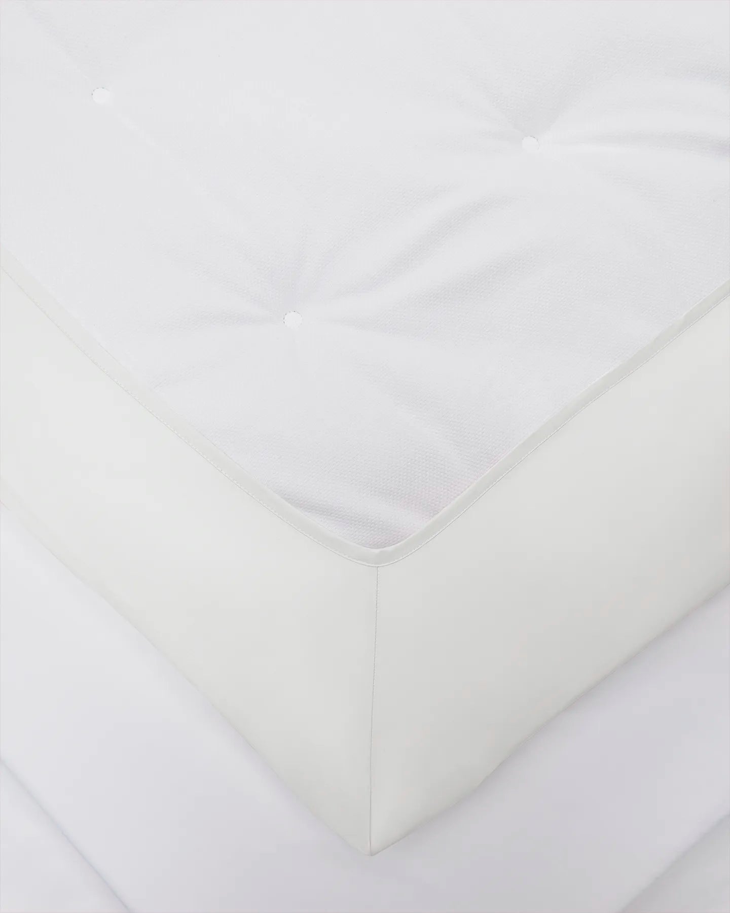 Shade Satin Kuvertsytt underlakan Crisp White