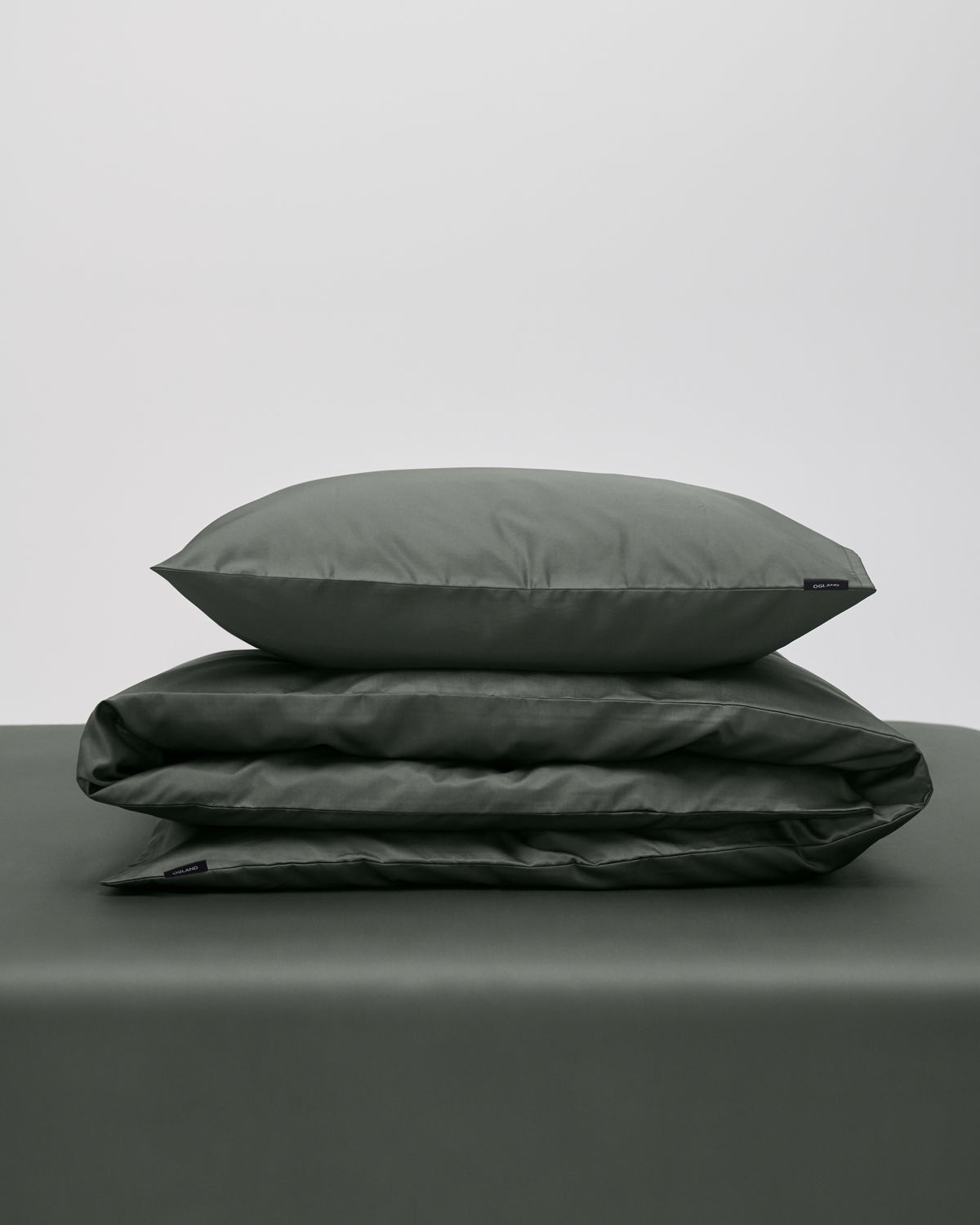 Shade Satin bäddset Moss Green, singelpåslakan 150x210 cm