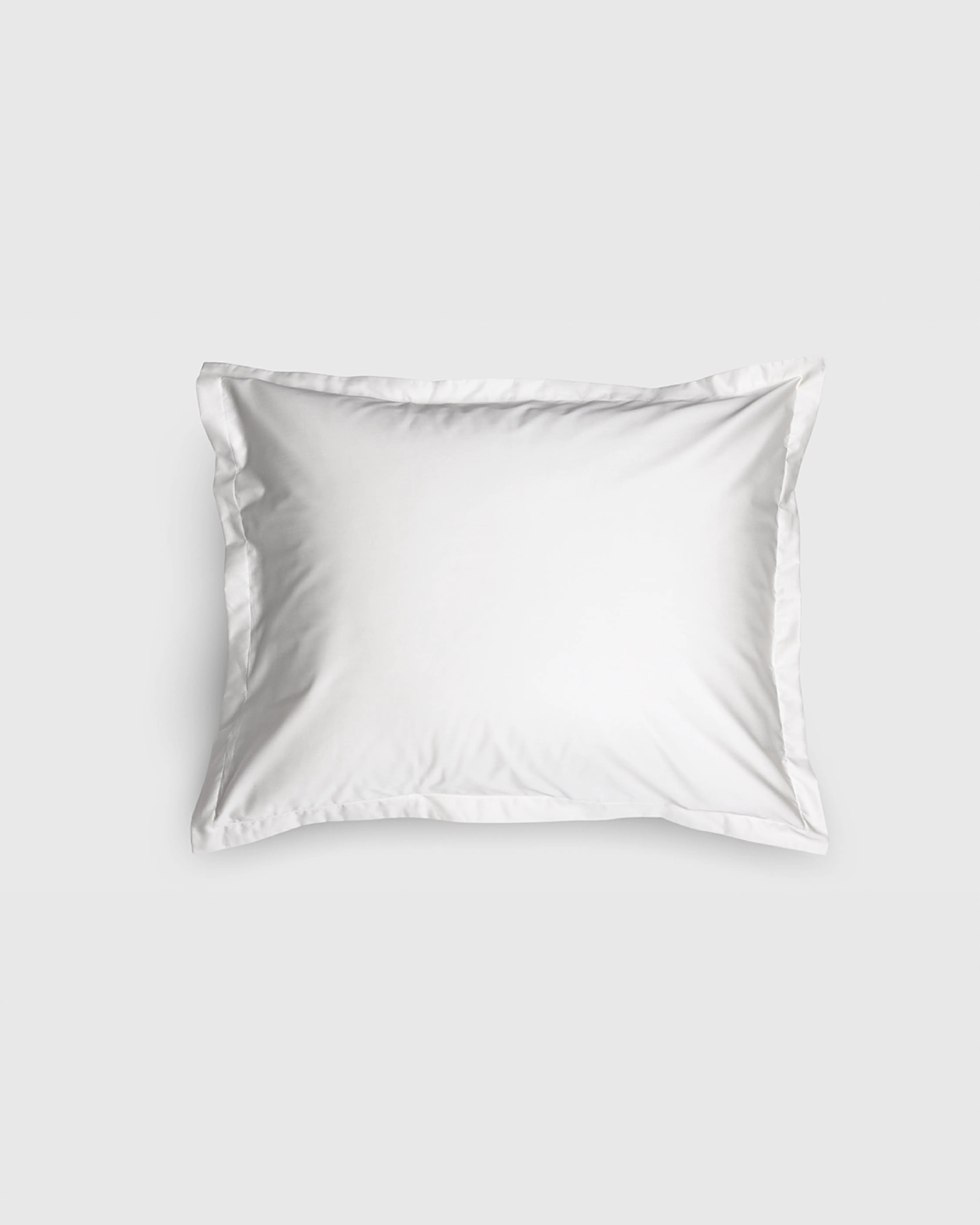 Shade Frame Satin Örngott Crisp White
