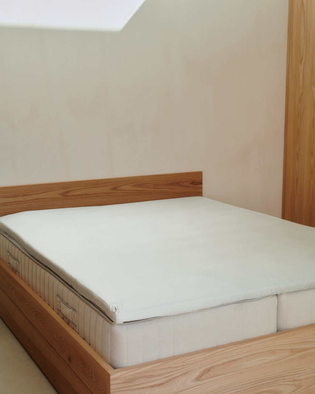 Shade Satin Kuvertsytt underlakan Crisp White