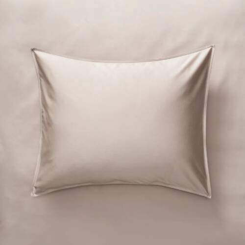 Örngott Edge Egypt Sand 50x60 cm – satin 600 TC i exklusiv ekologisk bomull.