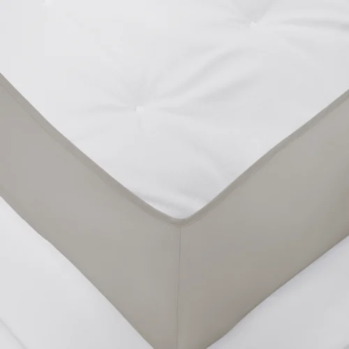 Fitted sheet Shade Modern Greige – kuvertsytt underlakan utan resår, ekologisk bomullssatin.