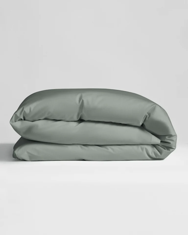 Påslakan Naked Percale Agave Green 250 TC i biodynamisk Giza 86-bomull, Ogland